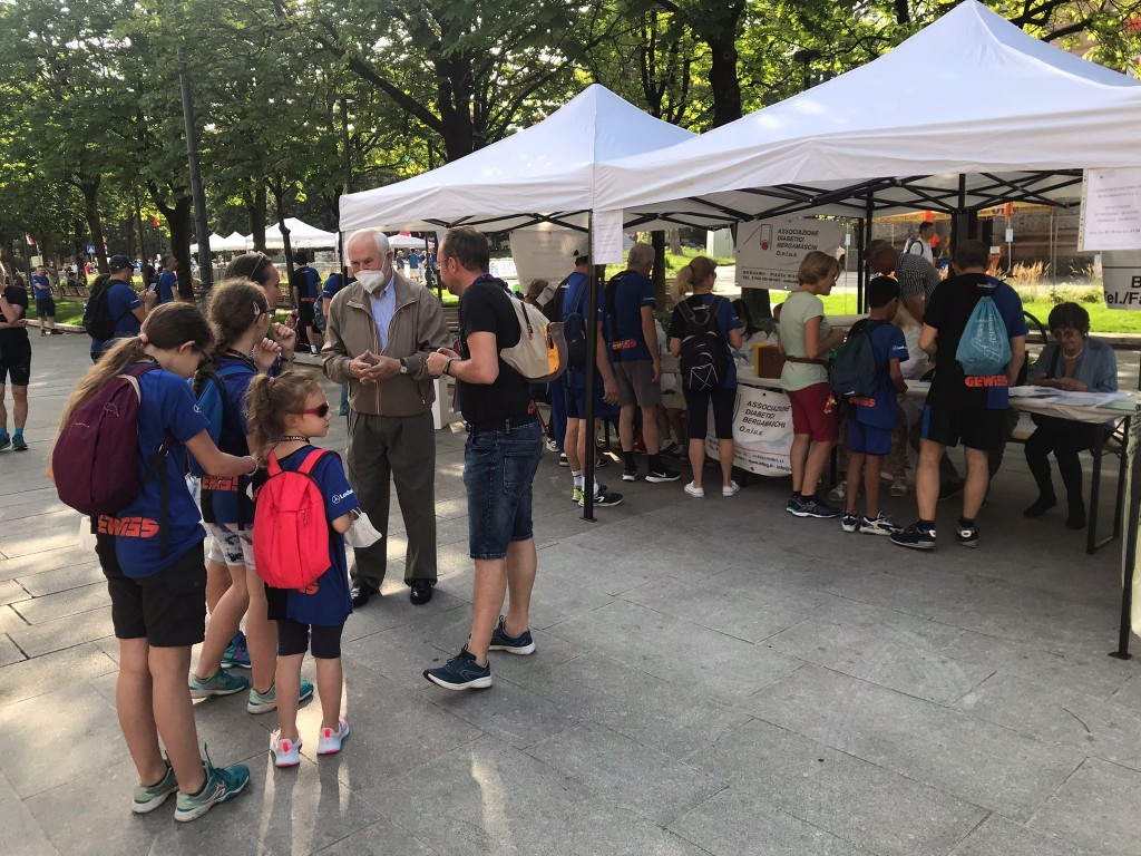 25d29c52-2984-4186-9fda-f4435cac51db